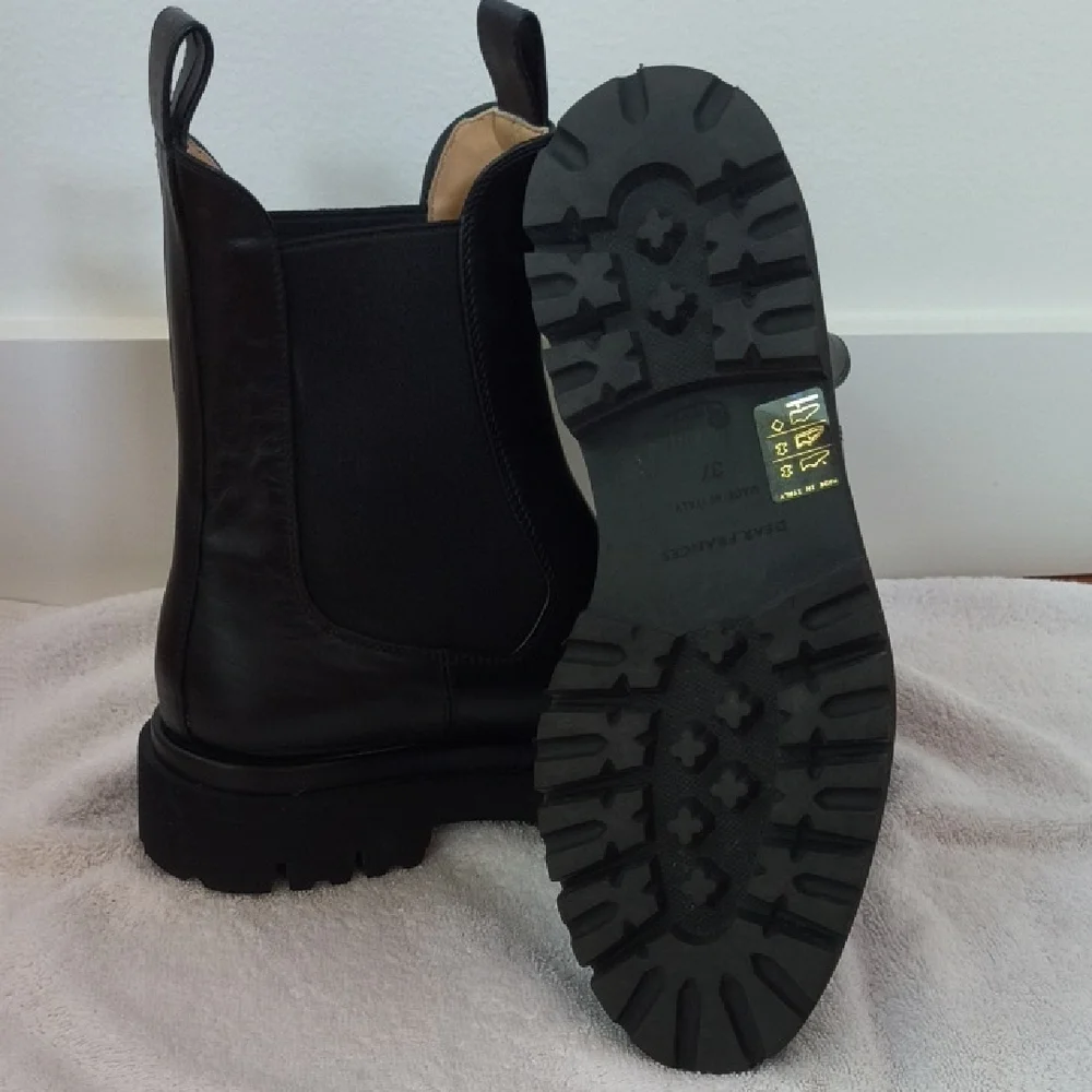 Dear Frances Tony Black Leather Ankle Chelsea Boots, Size 37 - Picture 9 of 11